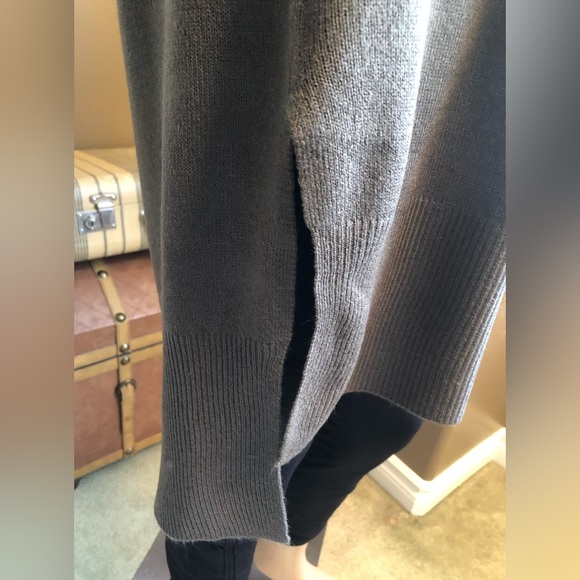Taupe tunic/sweater/dress - Picture 4 of 7